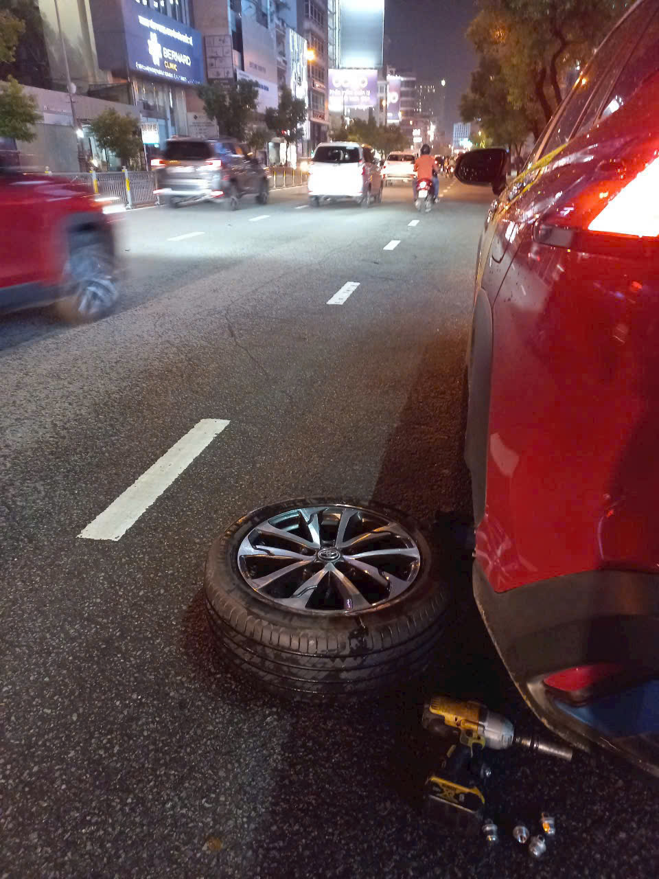 Cứu hộ ô tô Quận 1/3/Phú Nhuận