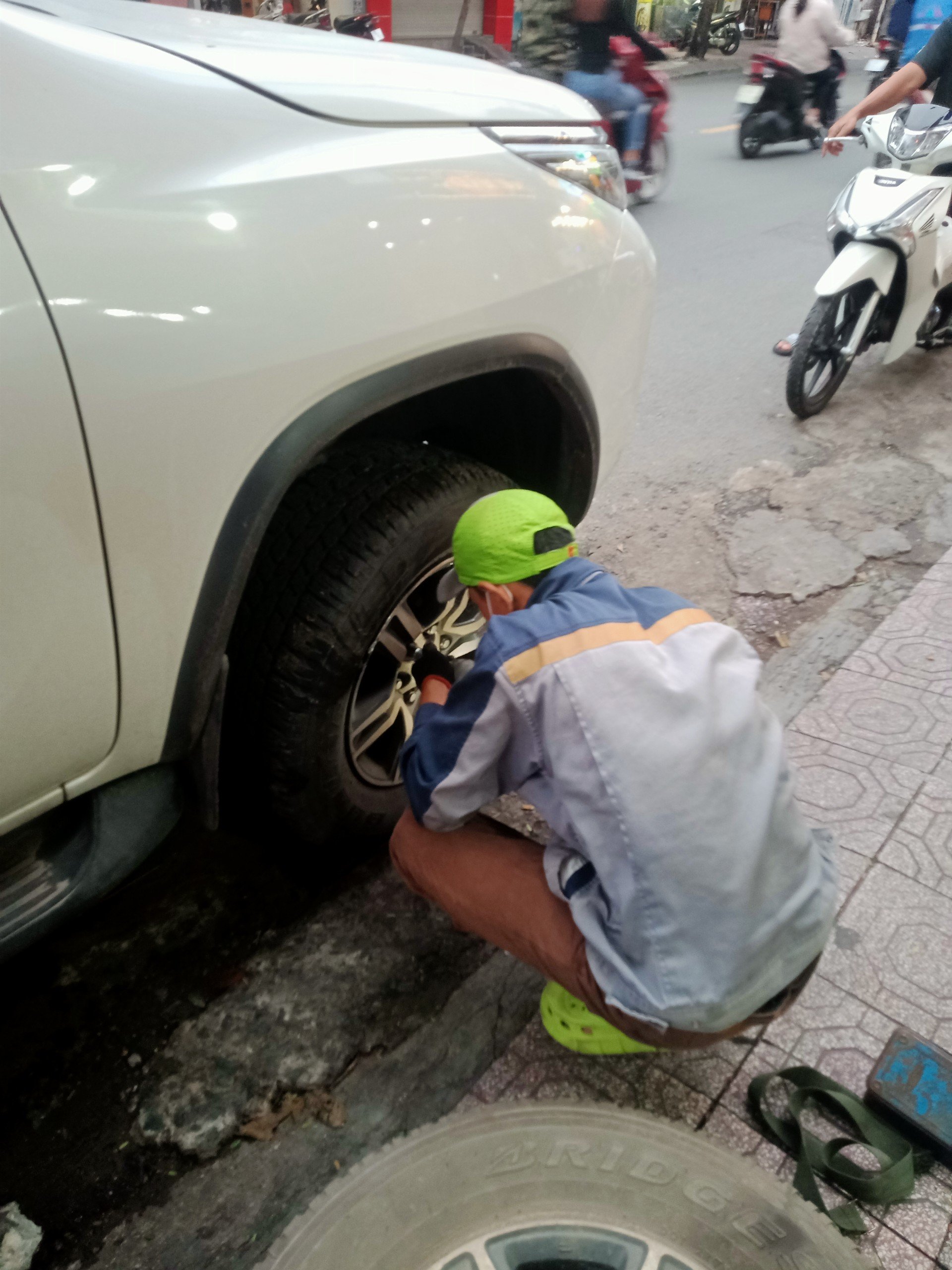 sửa Mazda TPHCM